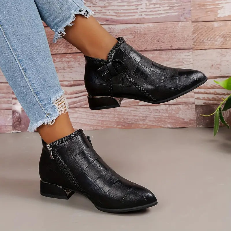 Dames Vegan Leren Enkellaarsjes | Met Rits & Decoratieve Gesp | Lage