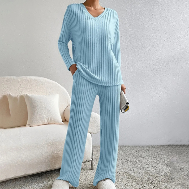 Ribgebreide Lounge Set met V-Hals – Comfort & Stijl