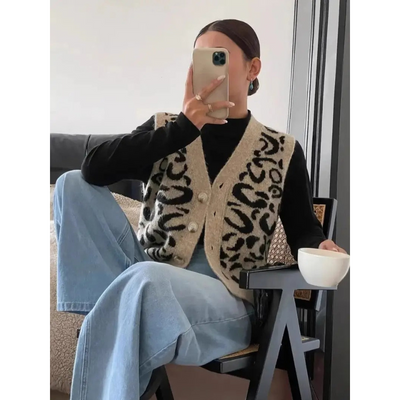 Dames Mouwloos Vest met Luipaardprint – V-hals