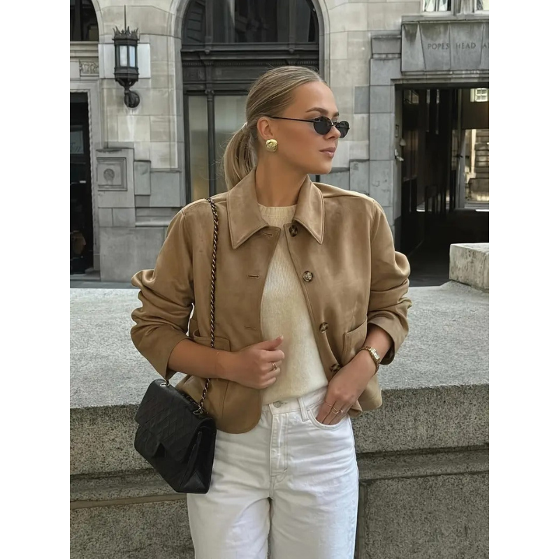 Dames Suède Jas met Knoopsluiting – Camel