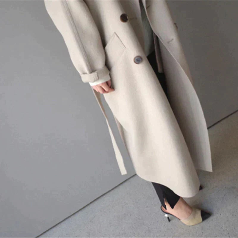 Lange Dames Trenchcoat van Wolmix – Chic & Warm