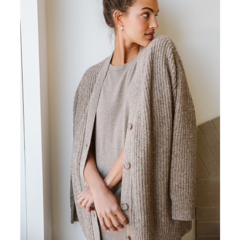 Elegante Dames Cashmere Cardigan – Tijdloos & Stijlvol