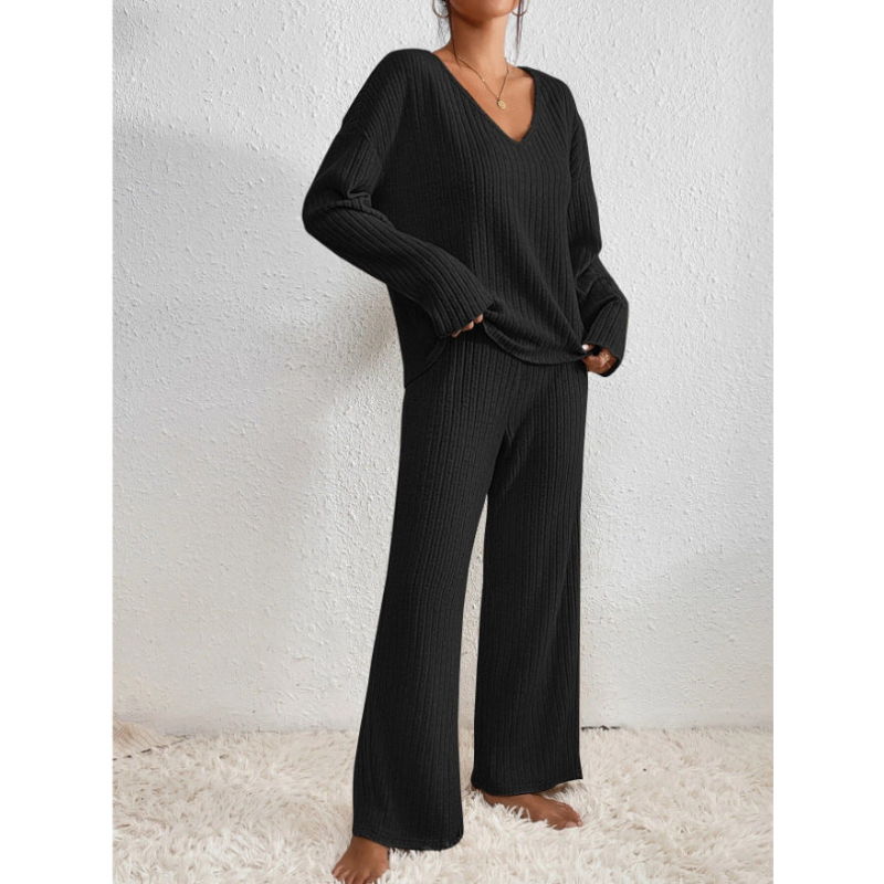Ribgebreide Lounge Set met V-Hals – Comfort & Stijl