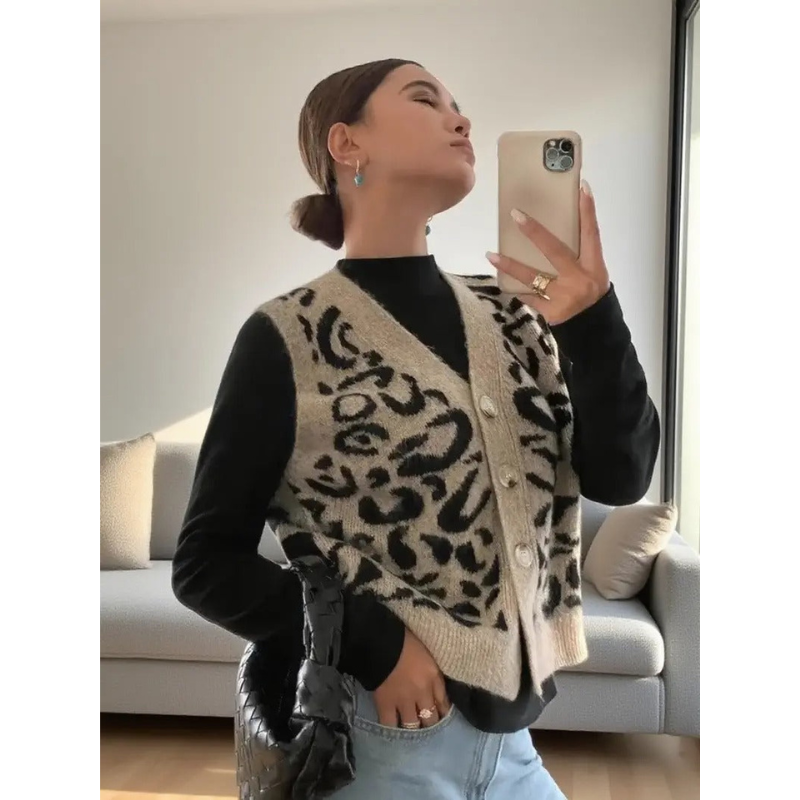 Dames Mouwloos Vest met Luipaardprint – V-hals