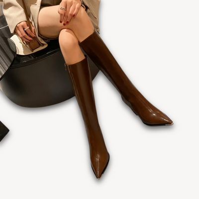 Dames Leren Kniehoge Laarzen – Pointed Toe & Tijdloze Elegantie