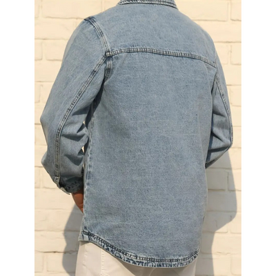 Heren Denim Jacket – Light Wash met Knoopsluiting