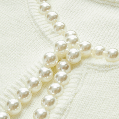Dames Gebreid Vest met Parel Afwerking – Elegant & Tijdloos