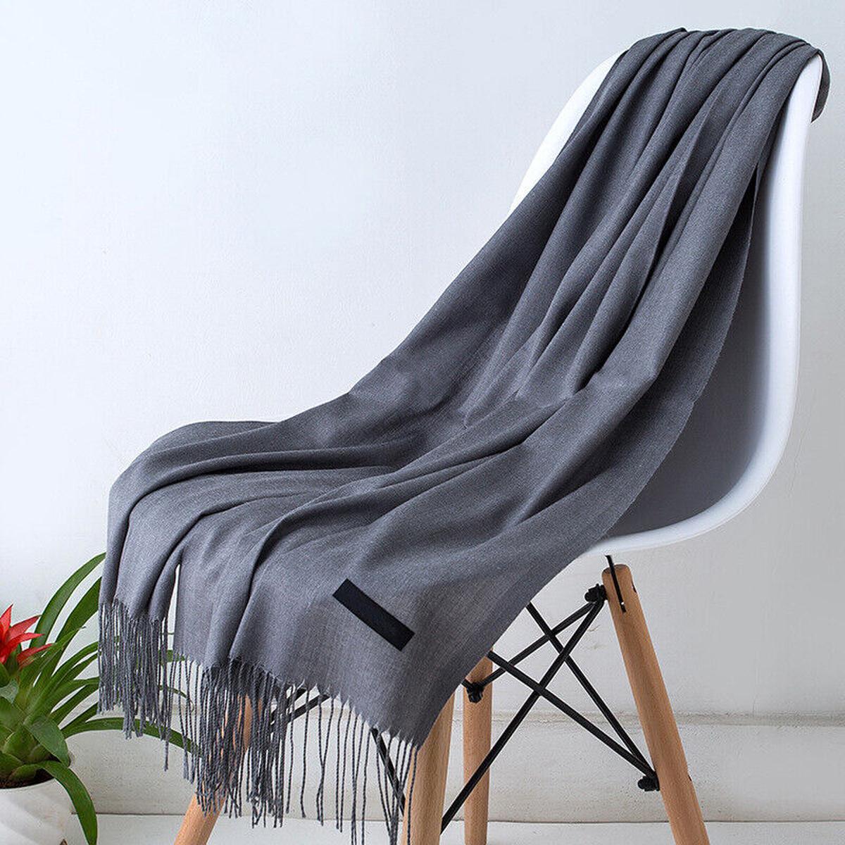Lange Cashmere Sjaal met Kwastjes – Zacht, Warm & Stijlvol
