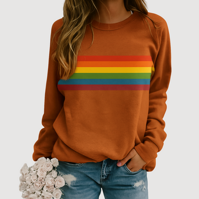 Dames Sweatshirt met Regenboogstrepen – Comfort & Kleur